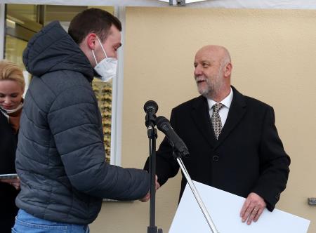 OTVORITEV LEKARNE CERKNICA 29 FOTO LJUBO VUKELIČ